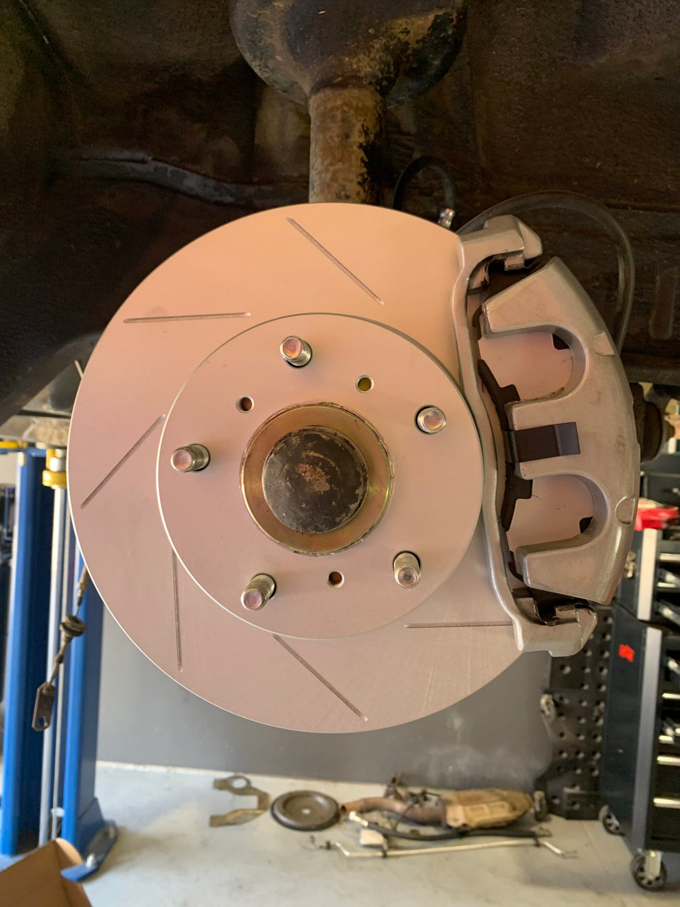 VT-VZ 296mm SLOTTED Front Brake DISC Upgrade KIT & ULTRA PLUS BRAKE PA ...